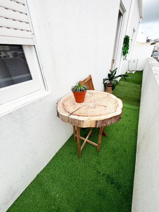 Lc-House Hotel Ponta Delgada  Bagian luar foto